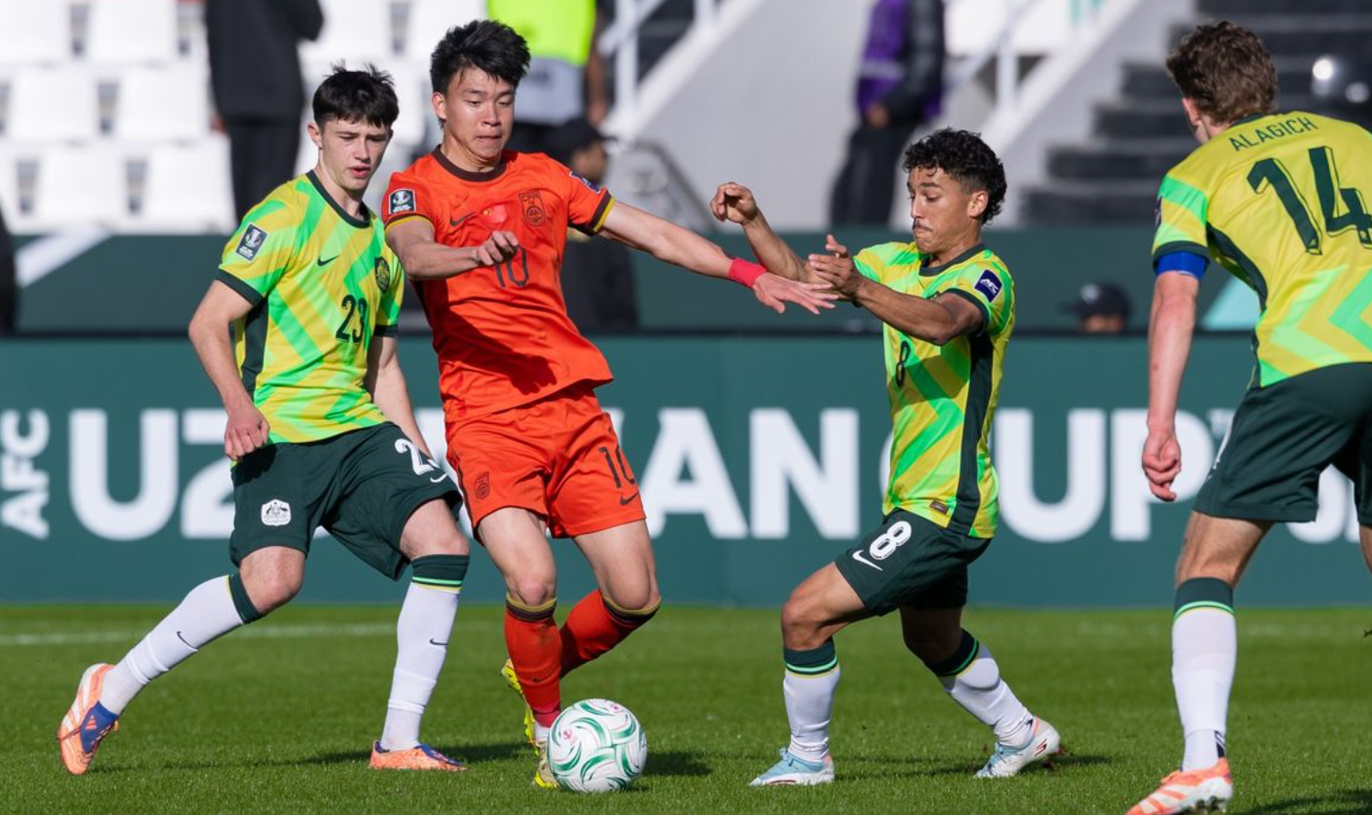 天天盈球APP-19:30，CCTV5直播！中国队vs泰国，打平=出线，改写U23亚洲杯历史