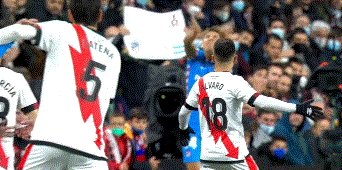 1647727541842071685.gif 动画 (1800).gif